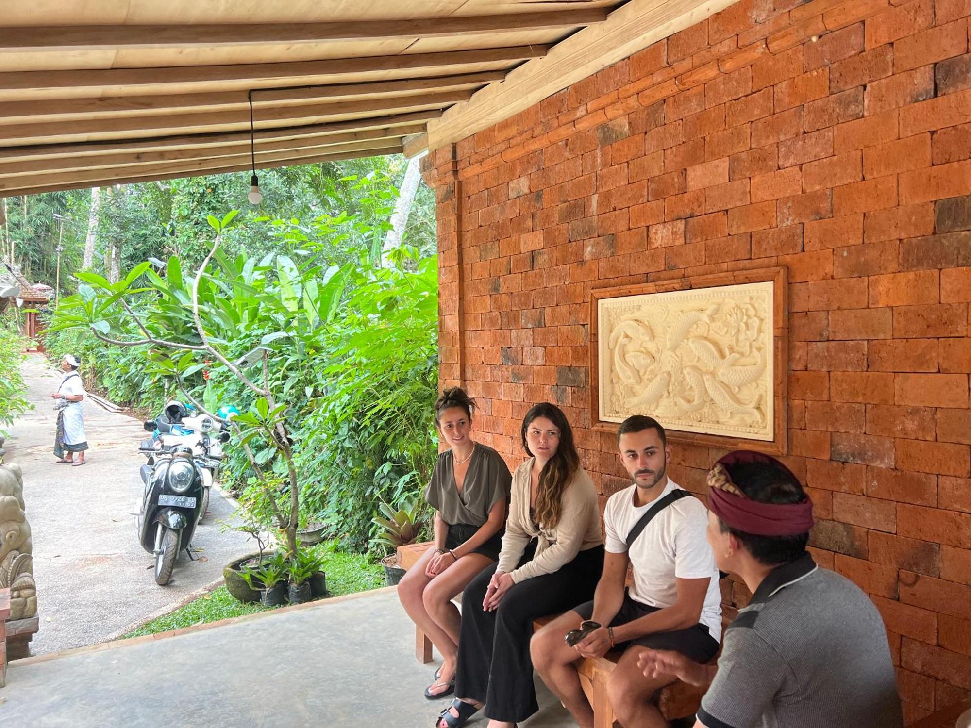 Manca Homestay